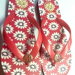 Tory Burch flip flops new.